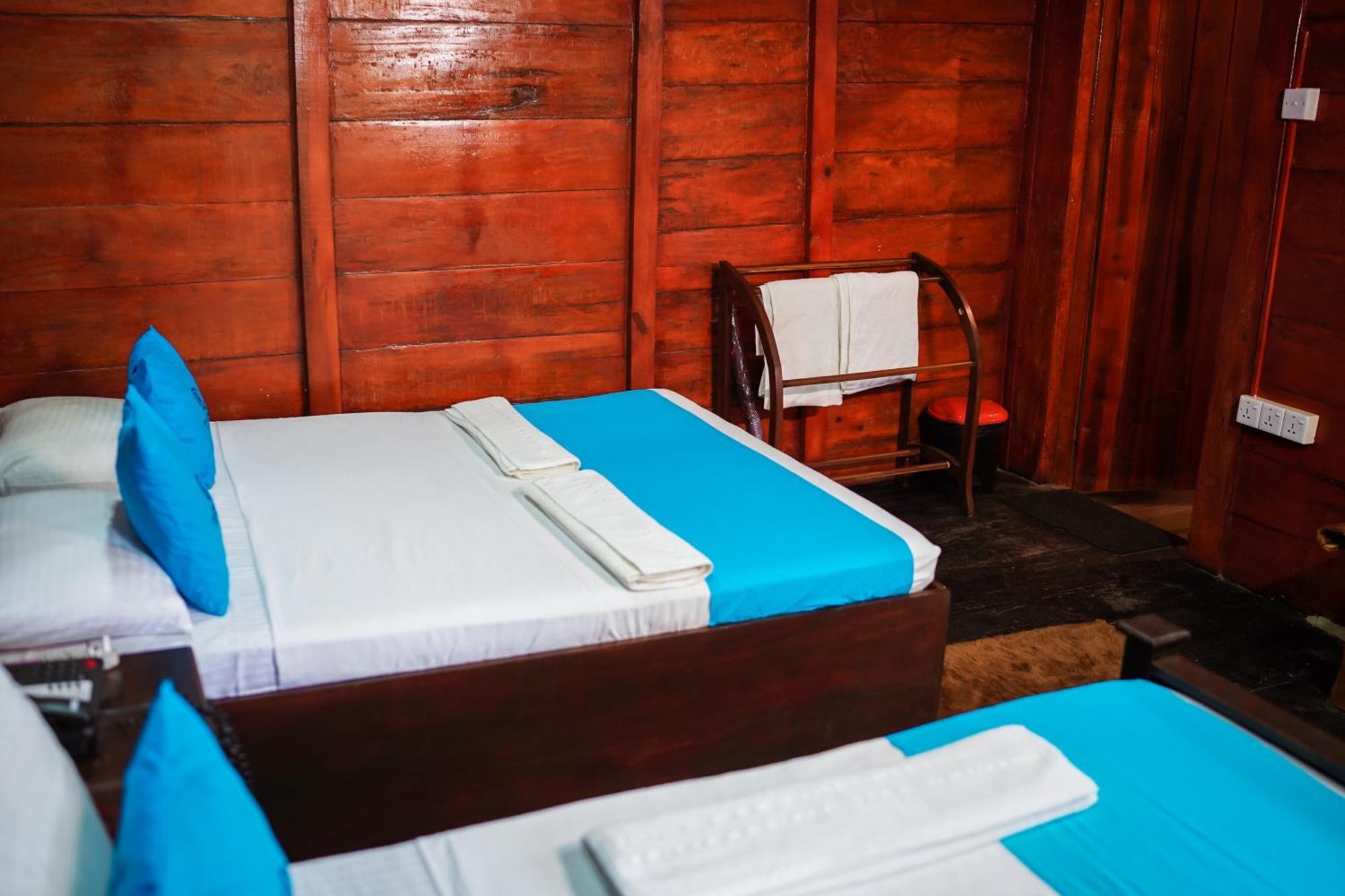 Ceylon Amigos Eco Resort Сигирия Екстериор снимка