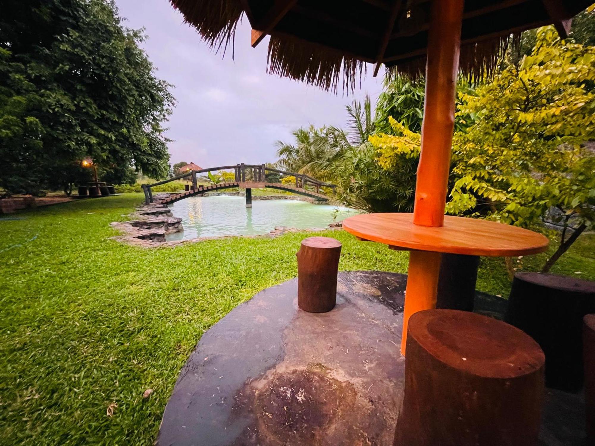 Ceylon Amigos Eco Resort Сигирия Екстериор снимка